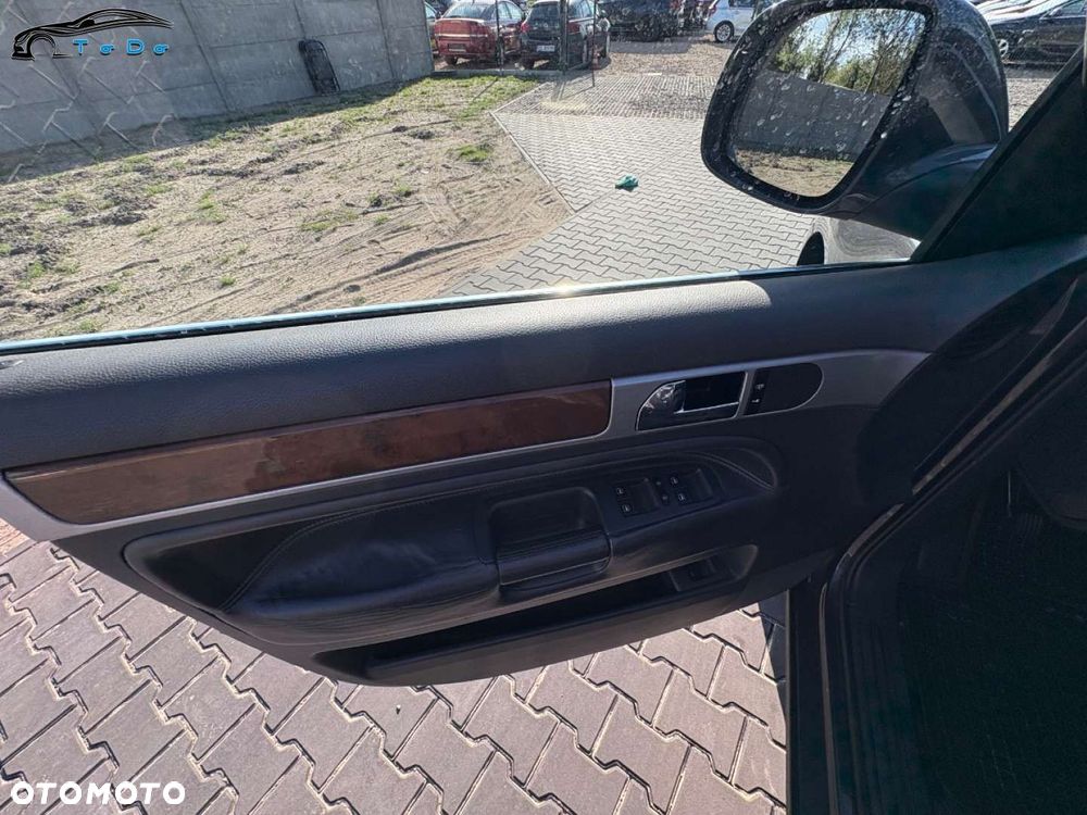 Volkswagen Touareg 3.0 V6 TDI DPF Automatik Kong Sun & Air - 24