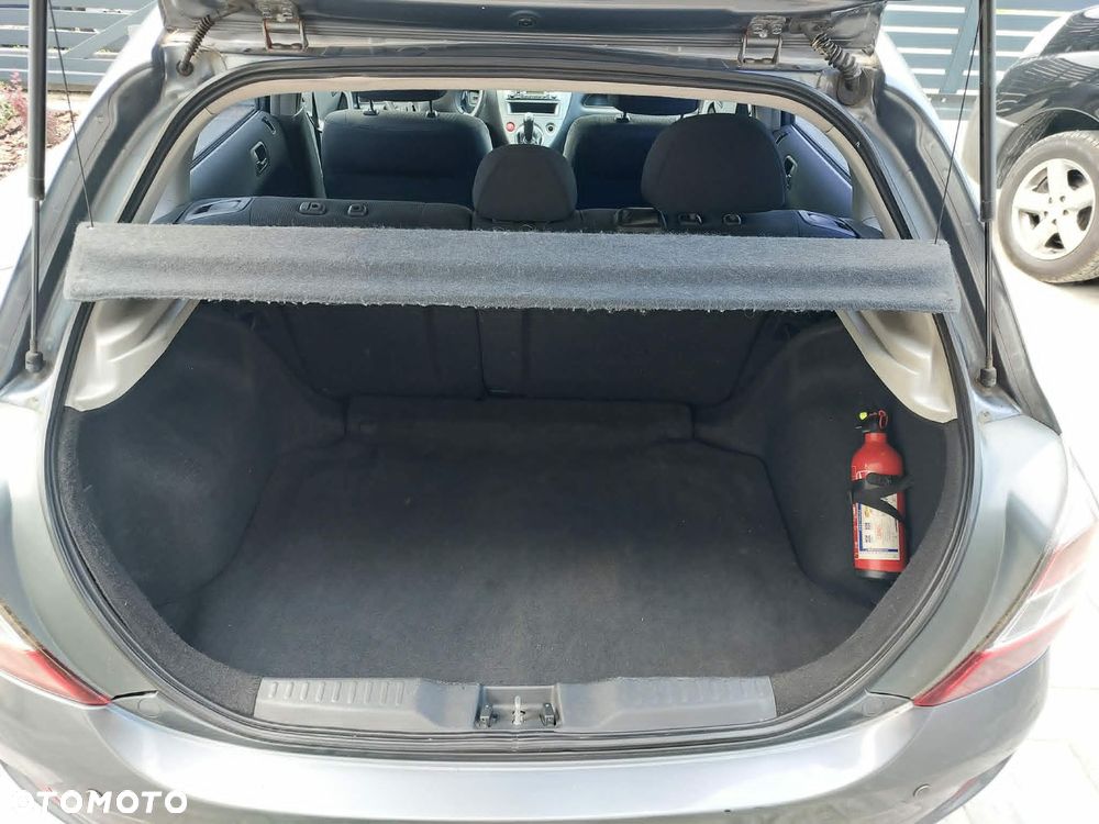 Honda Civic 1.4i LS High - 8