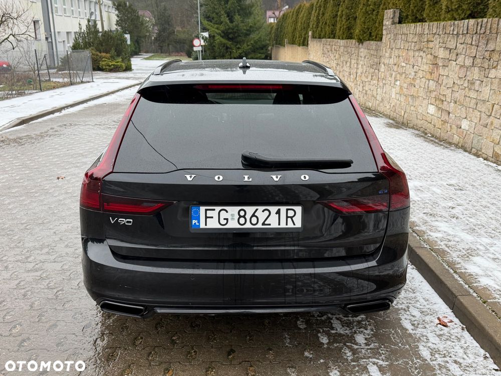 Volvo V90 D4 R-Design - 6