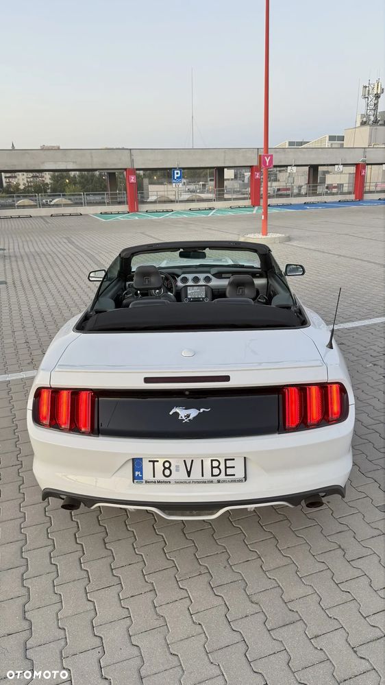 Ford Mustang Cabrio 2.3 Eco Boost - 20
