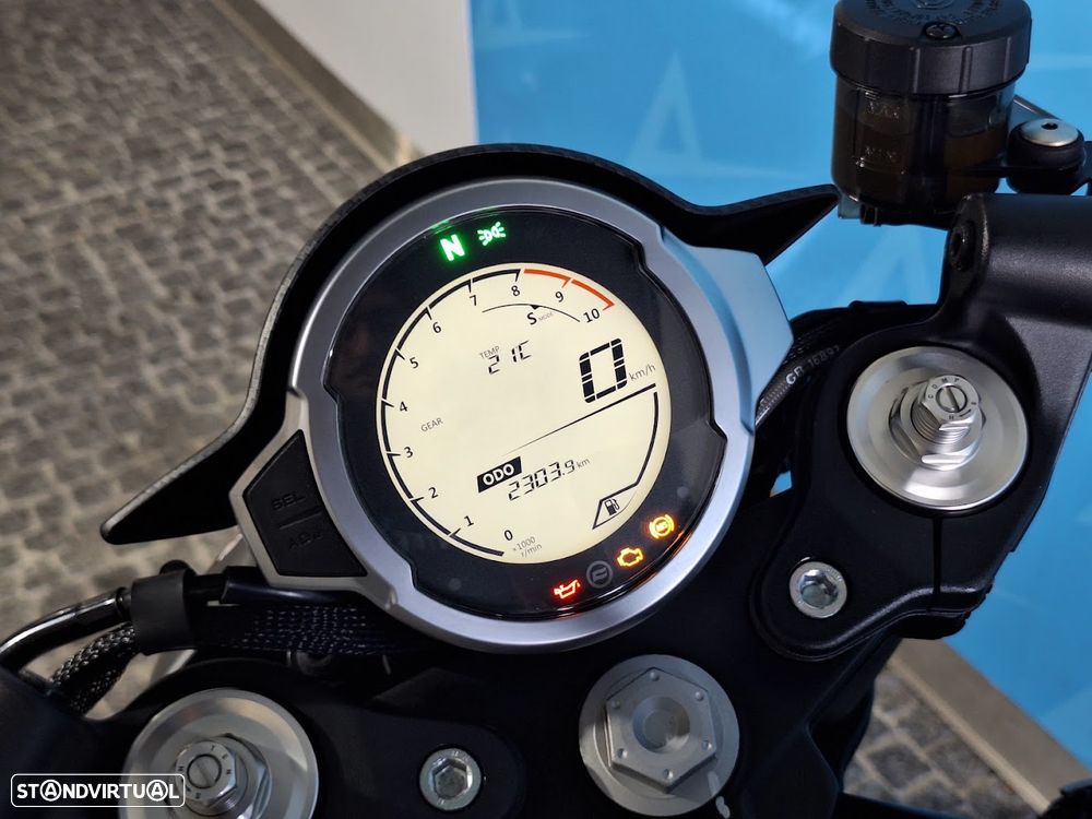 CF Moto 700CL-X - 10