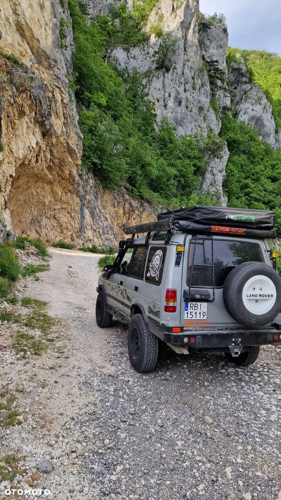 Land Rover Discovery - 12