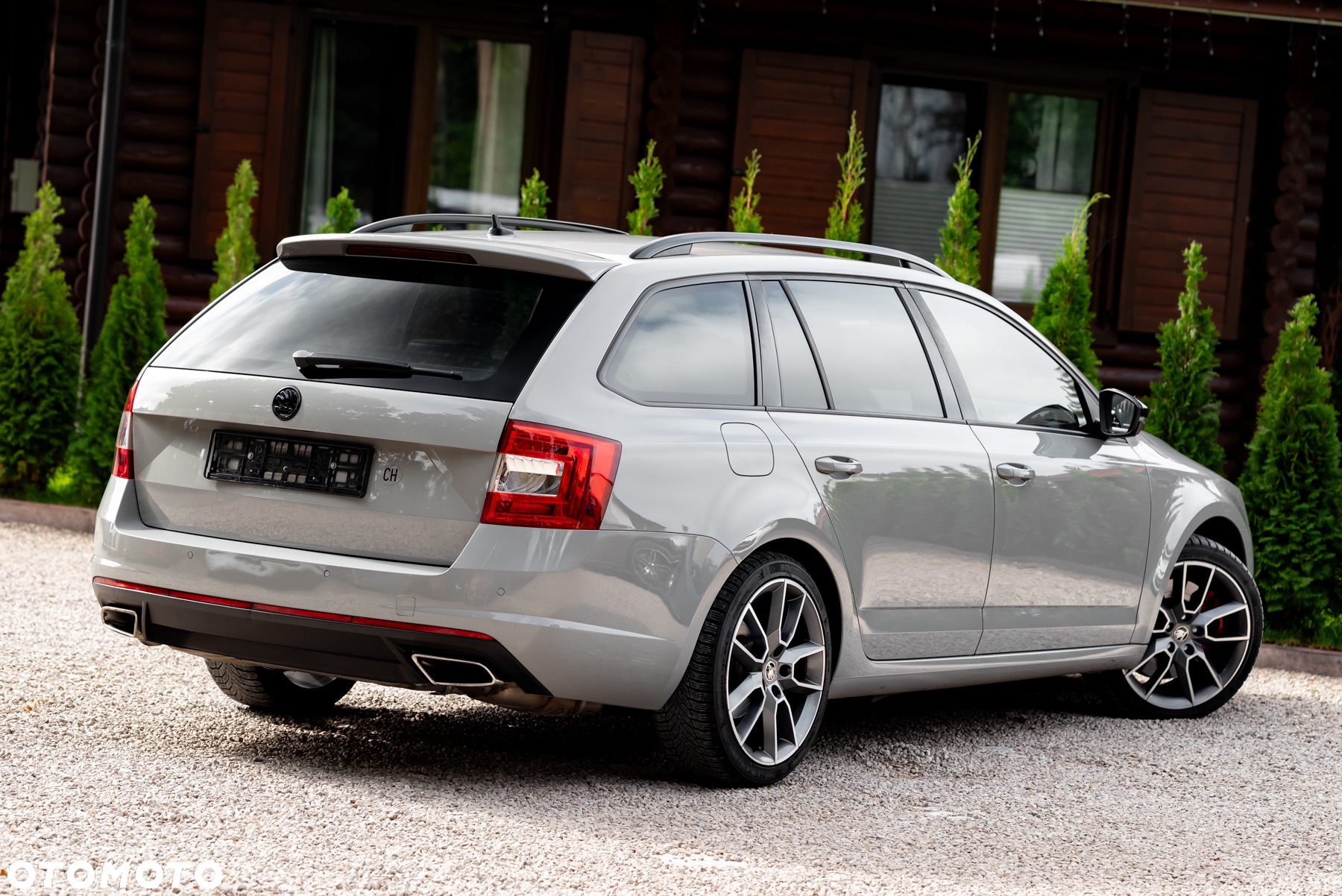 Skoda Octavia Combi 2.0 TSI (Green tec) DSG RS - 14