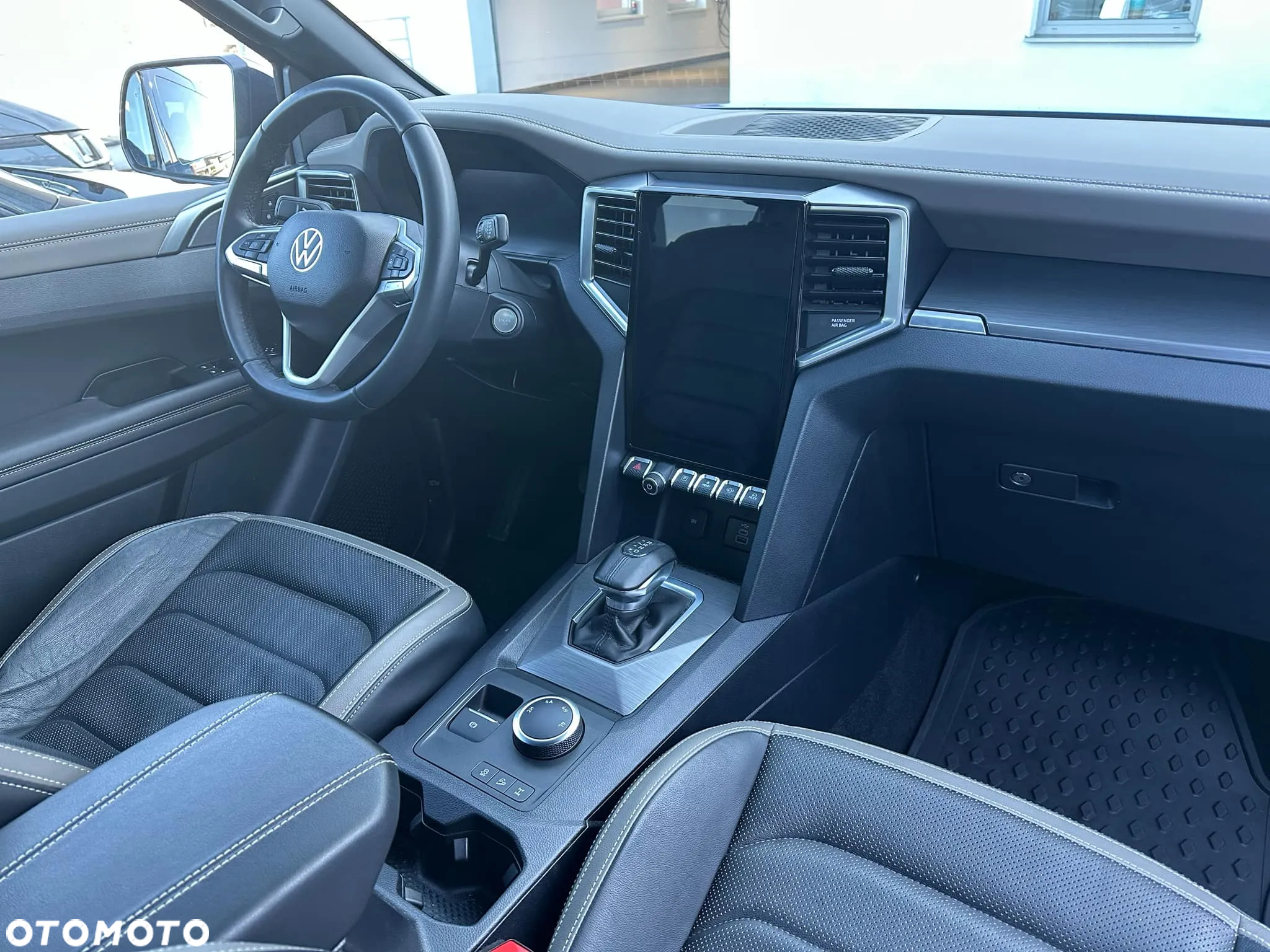 Volkswagen Amarok 3.0 V6 TDI 4Mot Aventura - 6