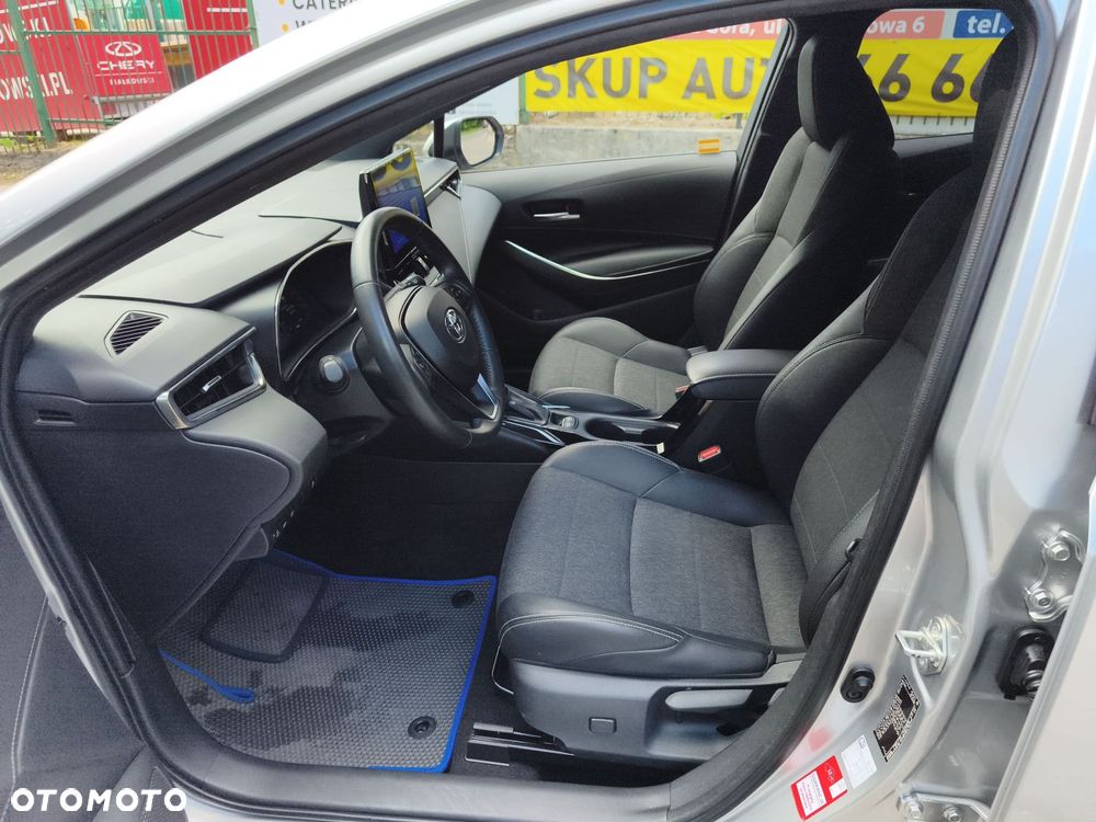Toyota Corolla - 15