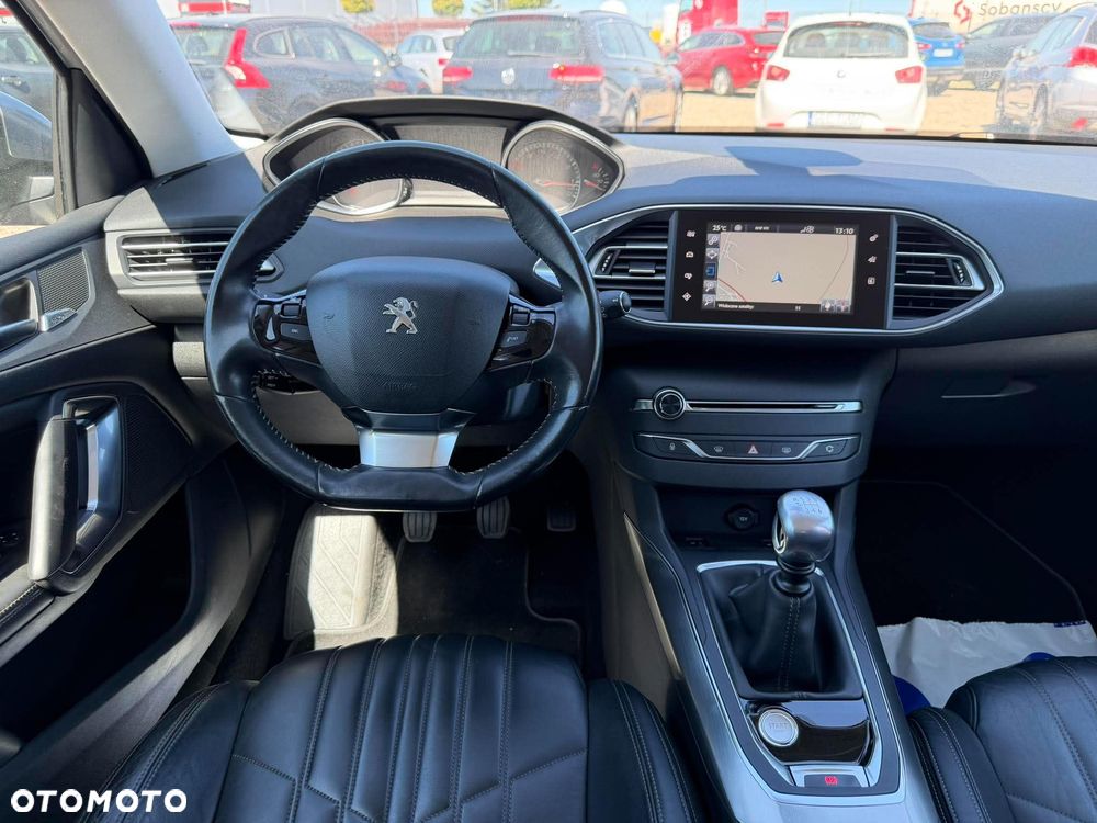 Peugeot 308 1.6 THP Allure - 12