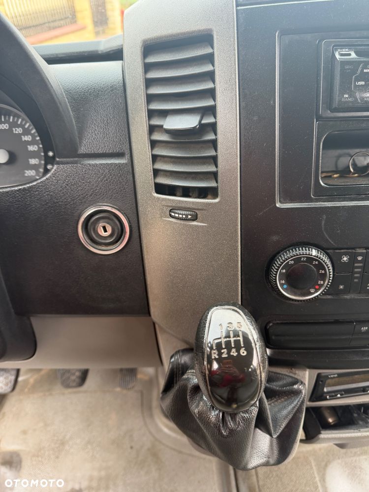 Volkswagen Crafter - 27