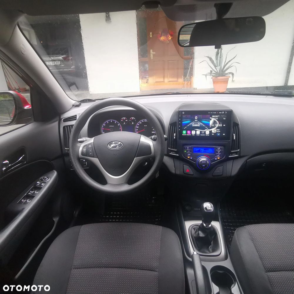 Hyundai i30 1.6 Premium - 13