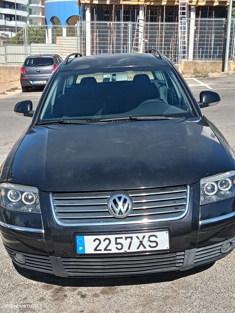 VW Passat Variant - 4