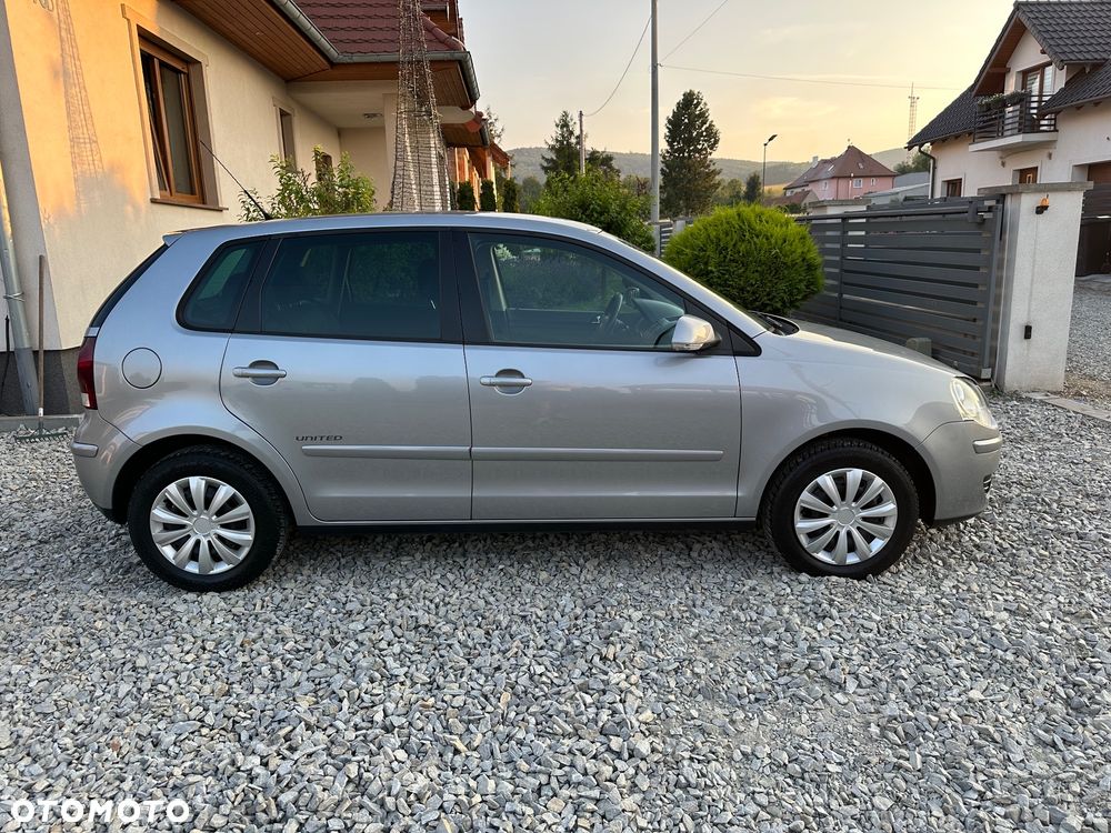 Volkswagen Polo 1.2 12V Comfortline - 9