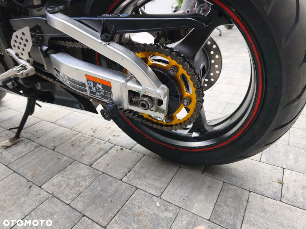 Honda CBR - 4