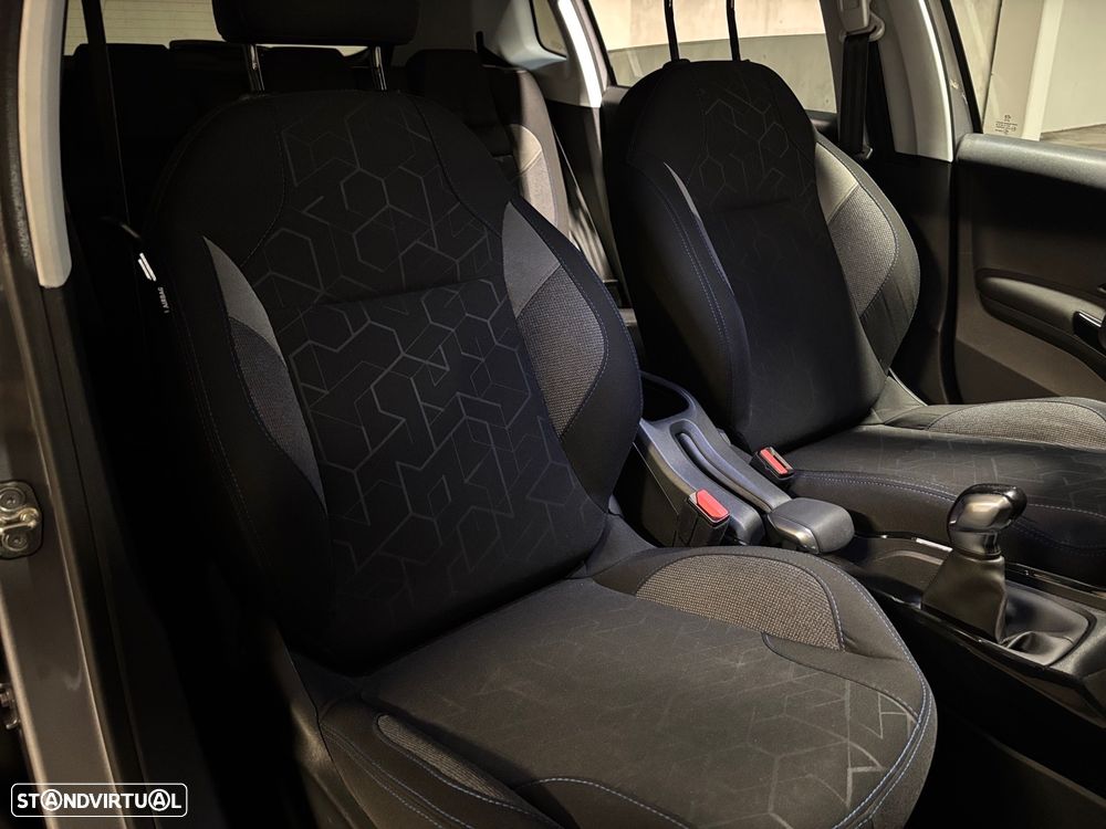 Peugeot 2008 1.5 BlueHDi Signature - 13