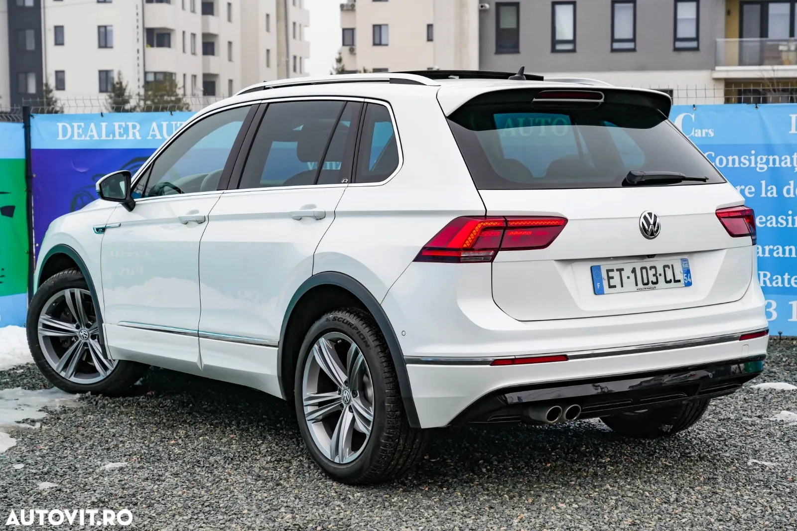Volkswagen Tiguan - 4