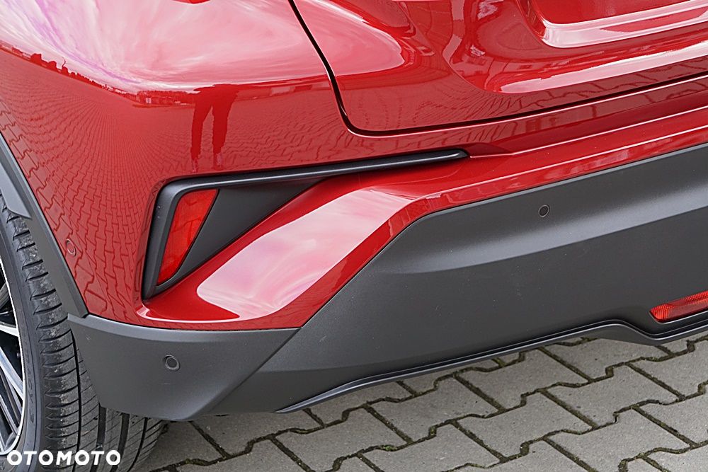 Toyota C-HR 1.2 Turbo Team Deutschland - 15