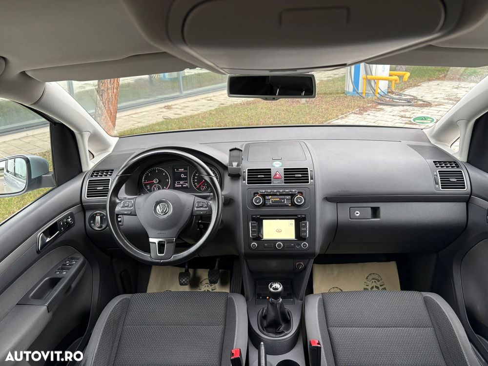 Volkswagen Touran 2.0 TDI DPF Comfortline - 6