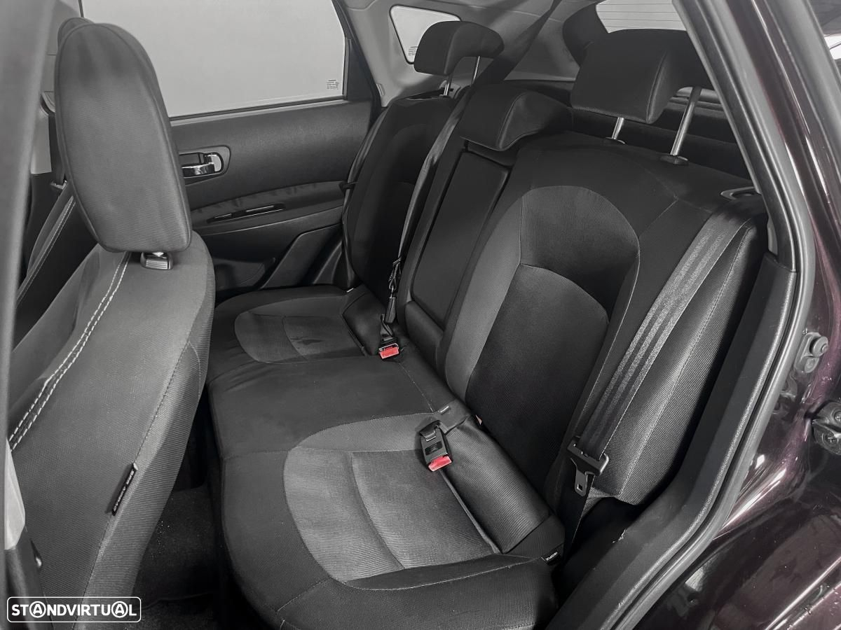 Nissan Qashqai - 4