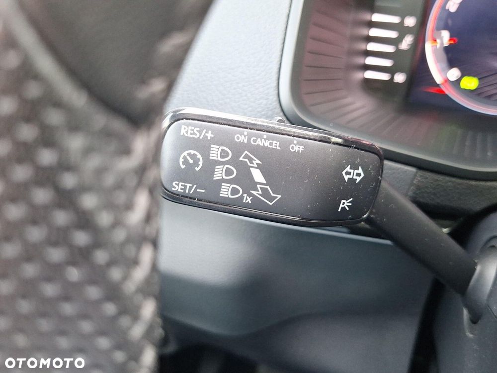 Skoda Karoq 1.5 TSI ACT Sportline DSG - 26