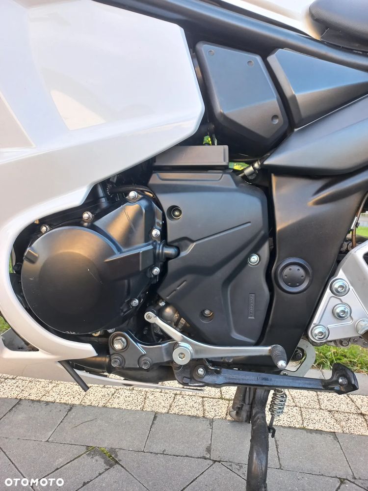 Suzuki GSX - 2
