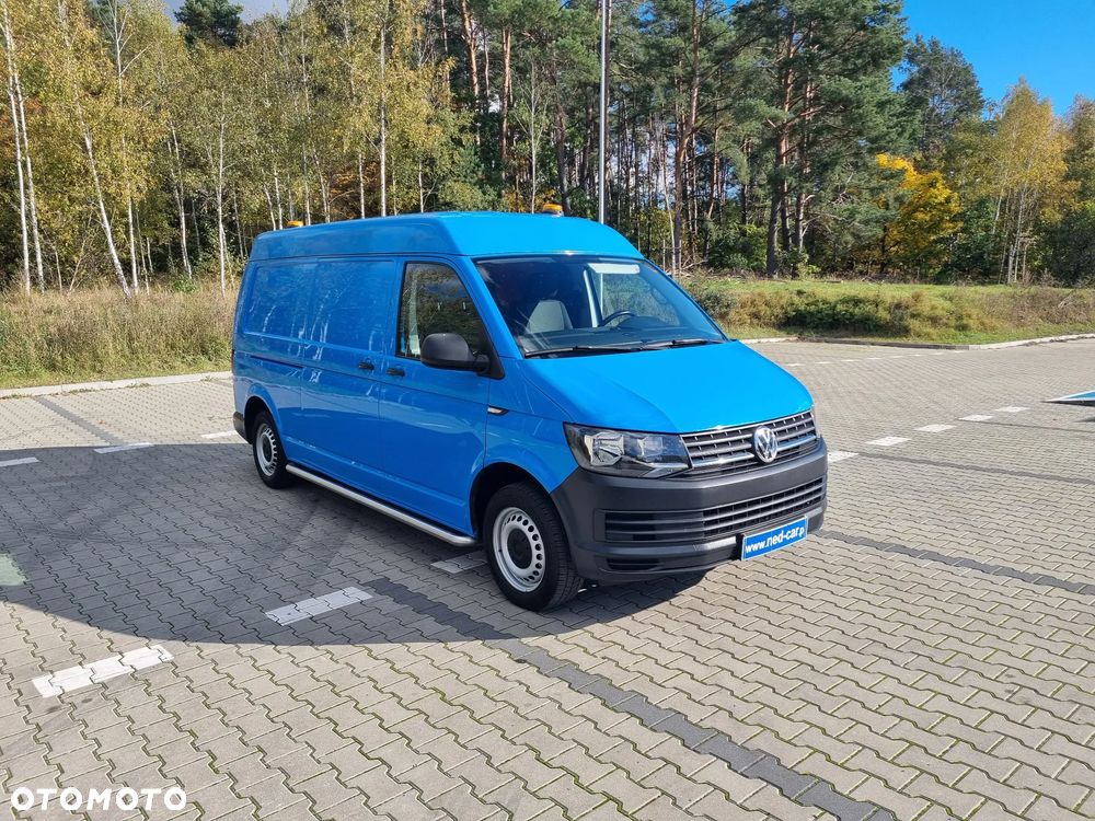 Volkswagen Transporter - 9