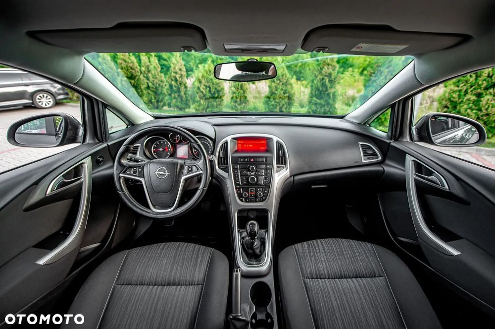 Opel Astra 1.4 Turbo - 13