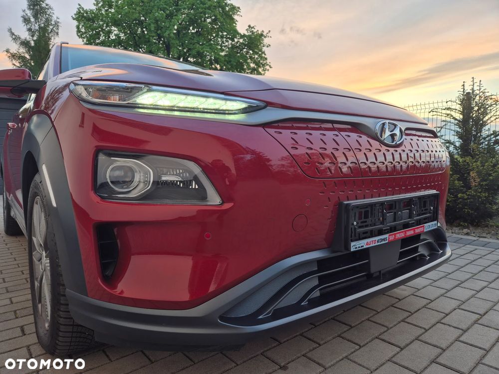 Hyundai Kona 64kWh Premium - 11