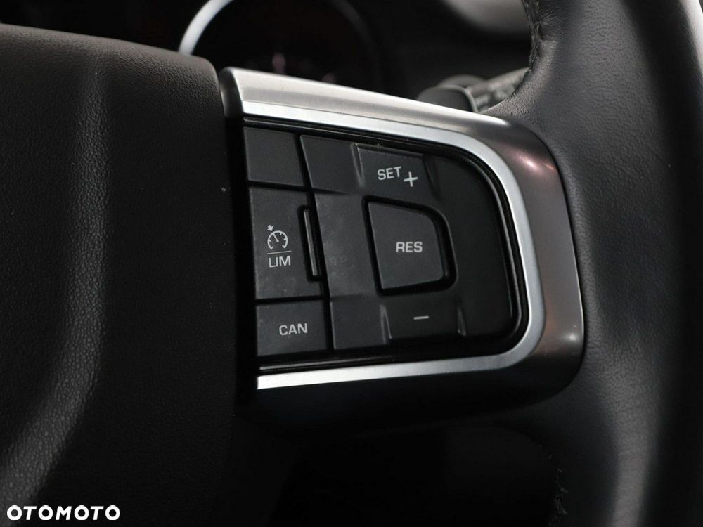 Land Rover Discovery Sport 2.0 TD4 SE - 29