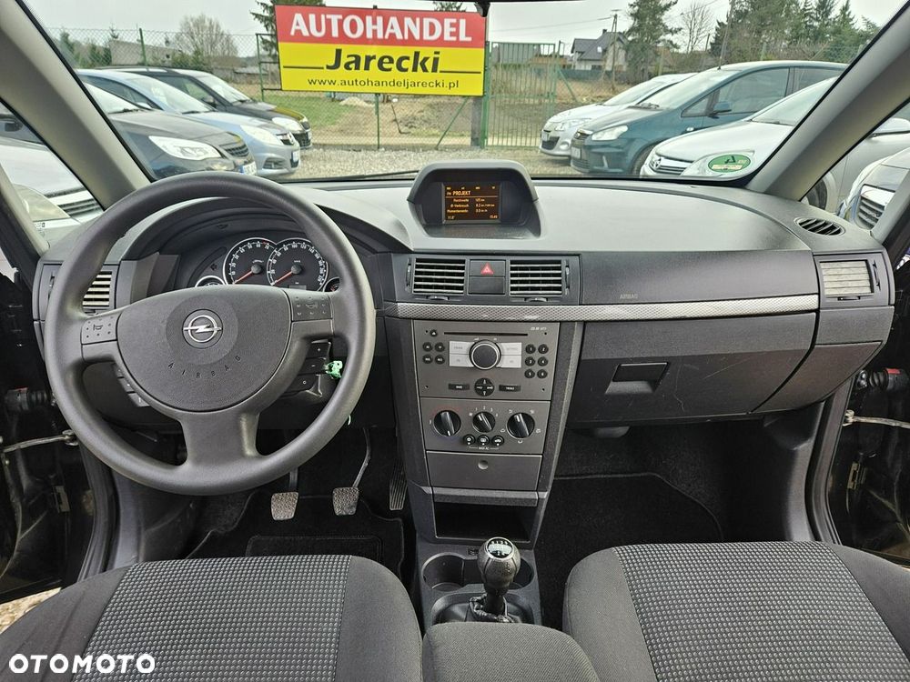 Opel Meriva - 12