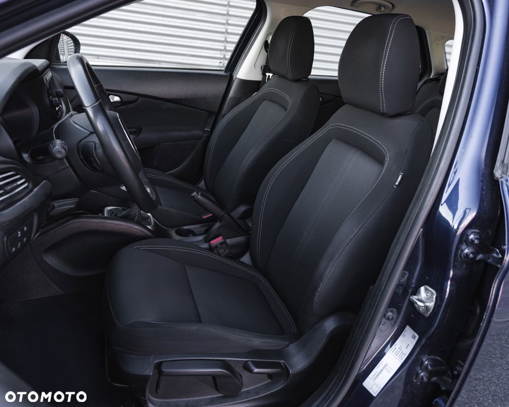 Fiat Tipo 1.4 T-Jet Business Line - 21