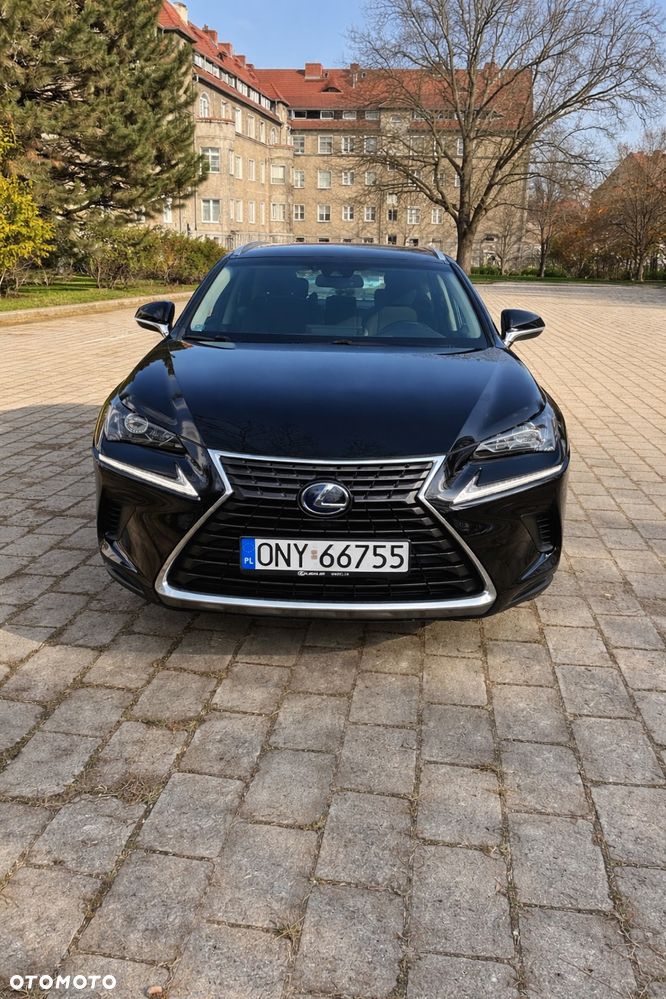 Lexus NX 300h Elegance AWD - 1