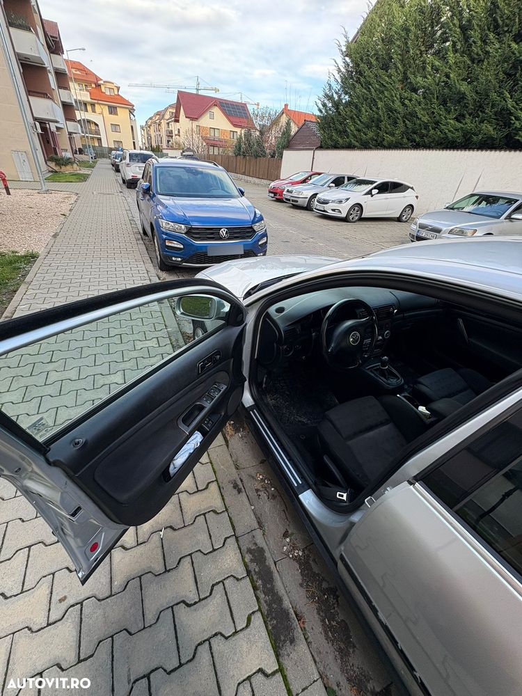 Volkswagen Passat 1.9TDI Comfortline - 3