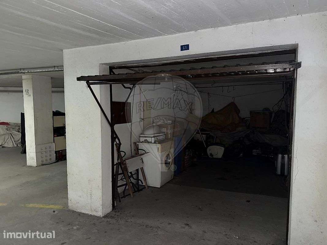 Garagem  para venda - Grande imagem: 2/9
