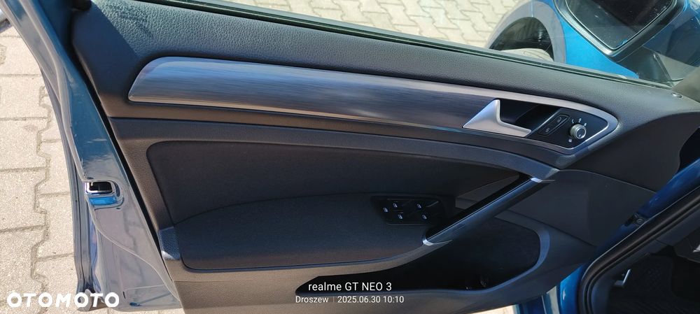 Volkswagen Golf - 27