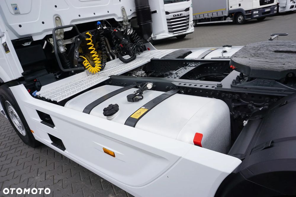 Mercedes-Benz ACTROS / 1845 / E 6 / MP 5 / ACC / RETARDER / BIG SPACE - 10