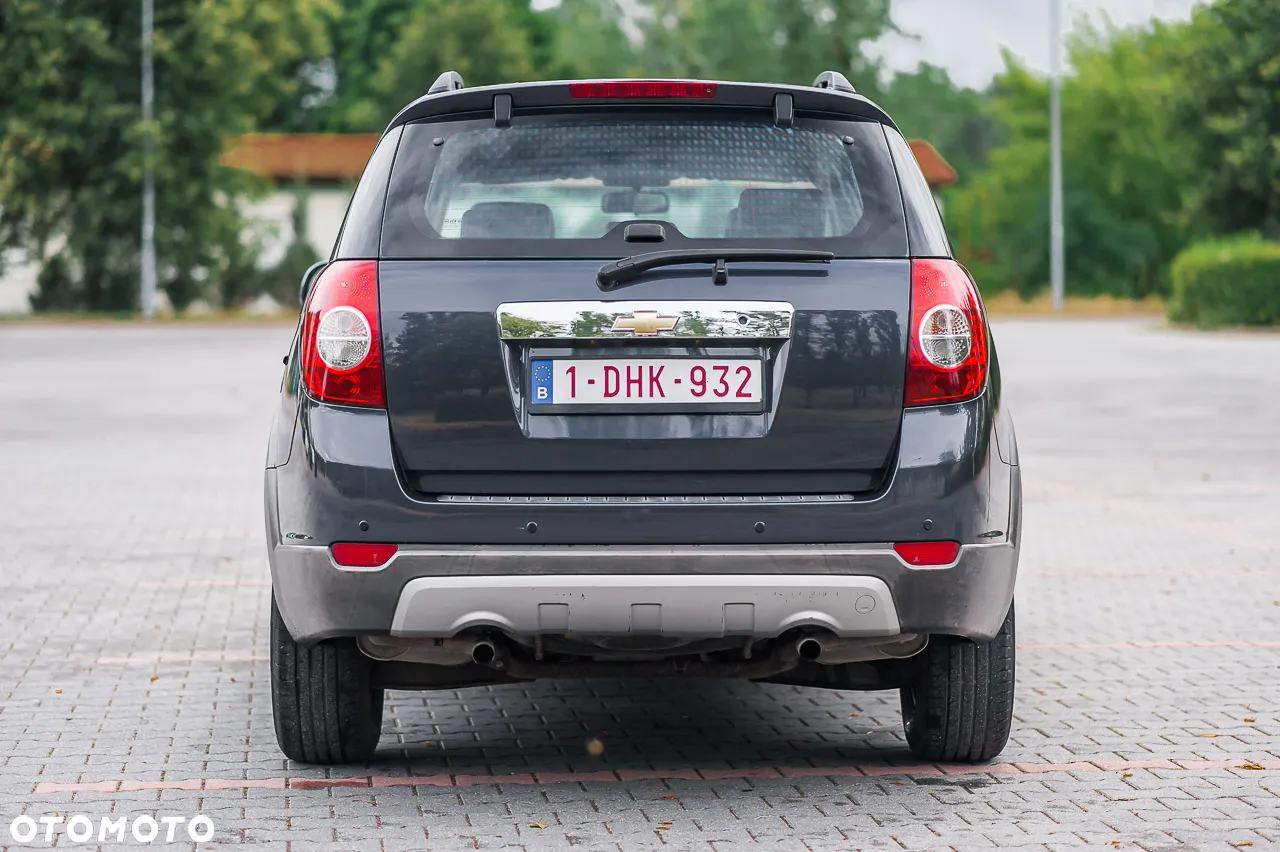 Chevrolet Captiva 2.0 d LS 5os - 8