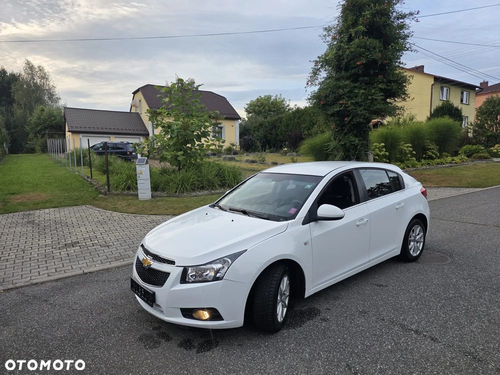 Chevrolet Cruze 1.6 LT+ - 20