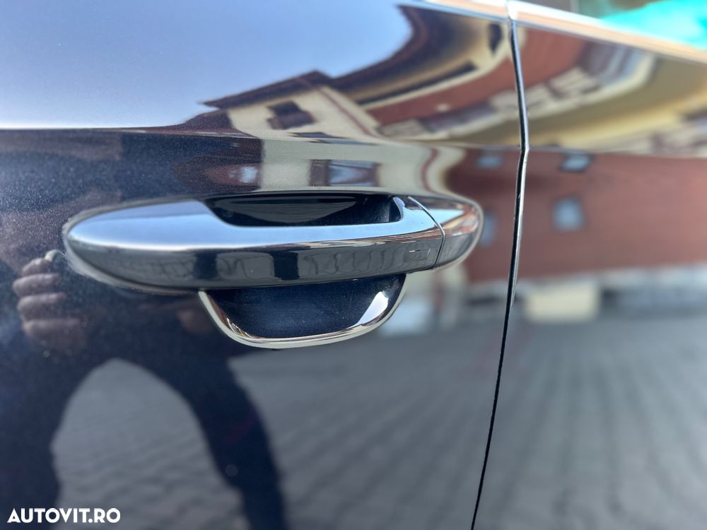 Volkswagen Passat 2.0 TDI DPF DSG Highline - 22