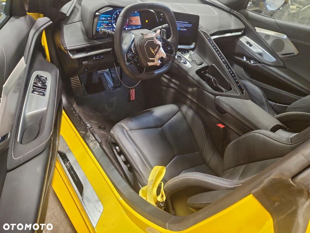 Chevrolet Corvette Stingray 2LT 6.2 V8 Automatik - 10