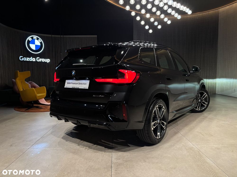 BMW X1 xDrive23i mHEV M Sport - 3