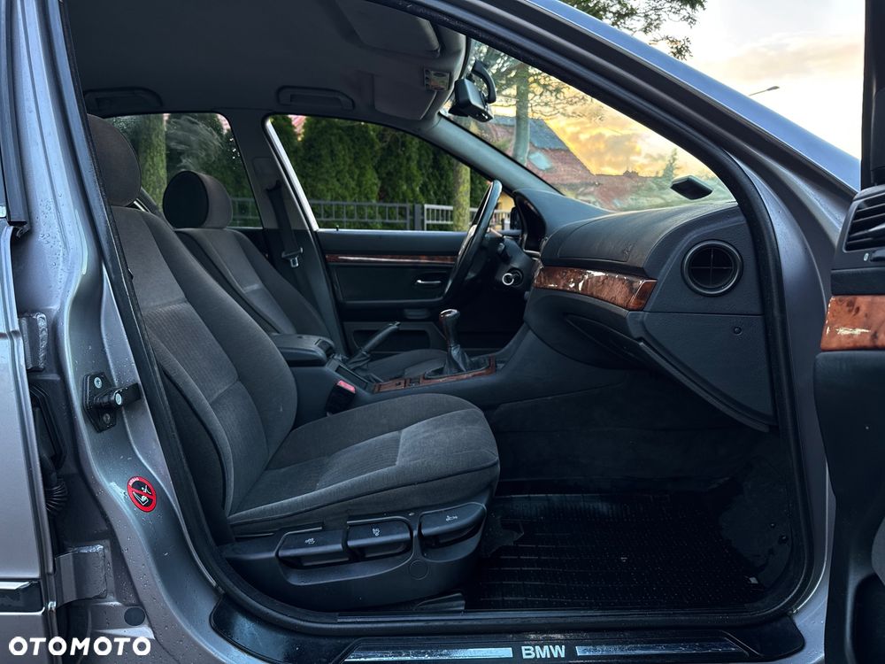 BMW Seria 5 525tds - 9