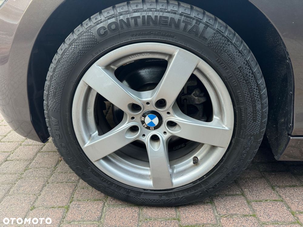 BMW Seria 1 118i Advantage - 26