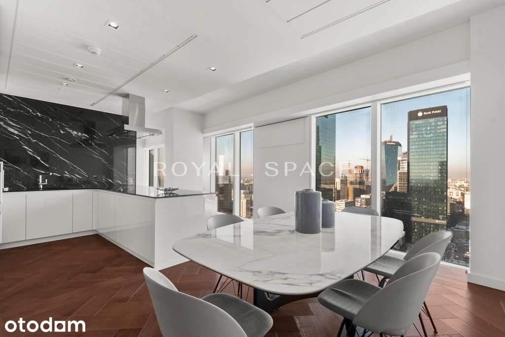 Apartament premium z widokiem | Złota 44