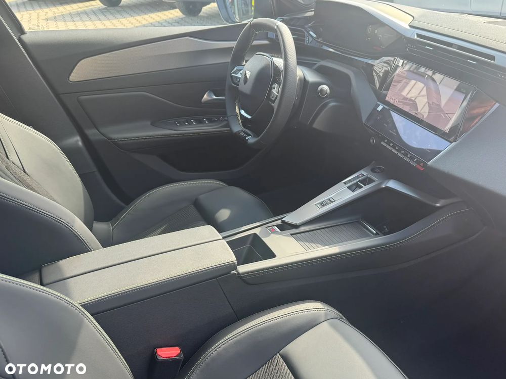 Peugeot 408 1.2 PureTech mHEV GT Exclusive S&S e-DSC6 - 10