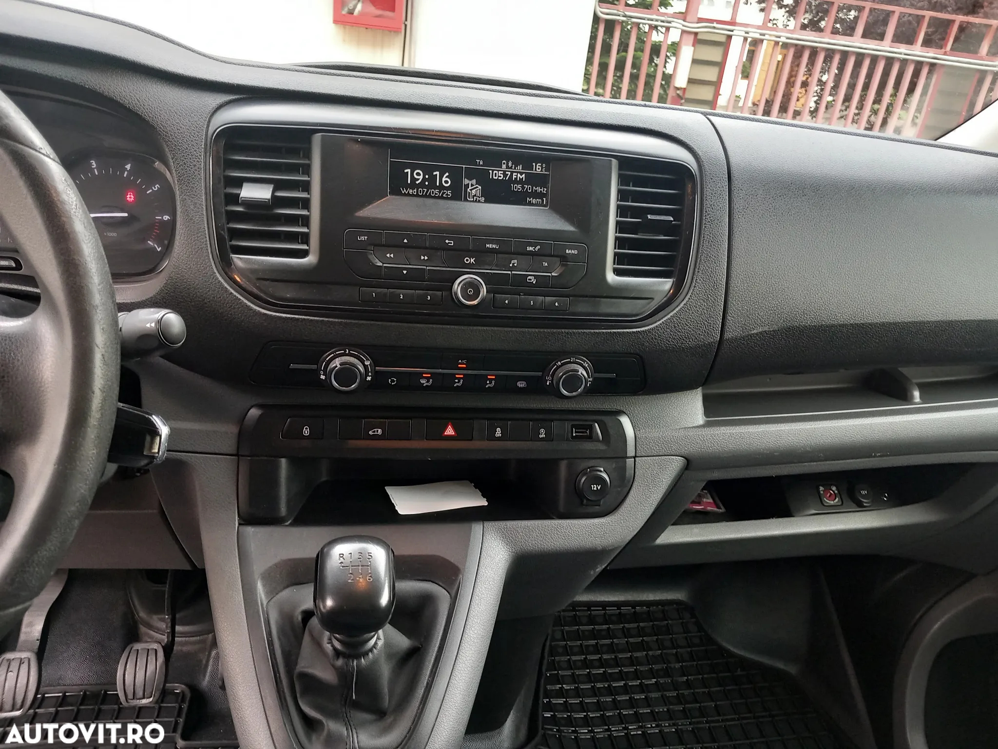Peugeot Expert Combi L1H1 1.6 BlueHDI 115 S&S - 19