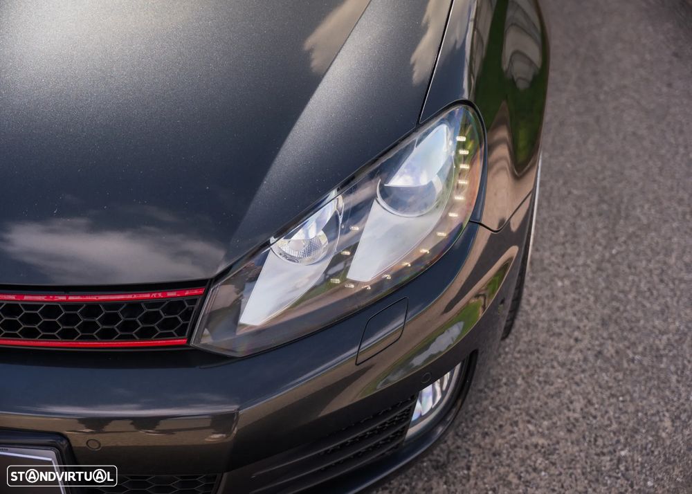VW Golf 2.0 GTI DSG - 11