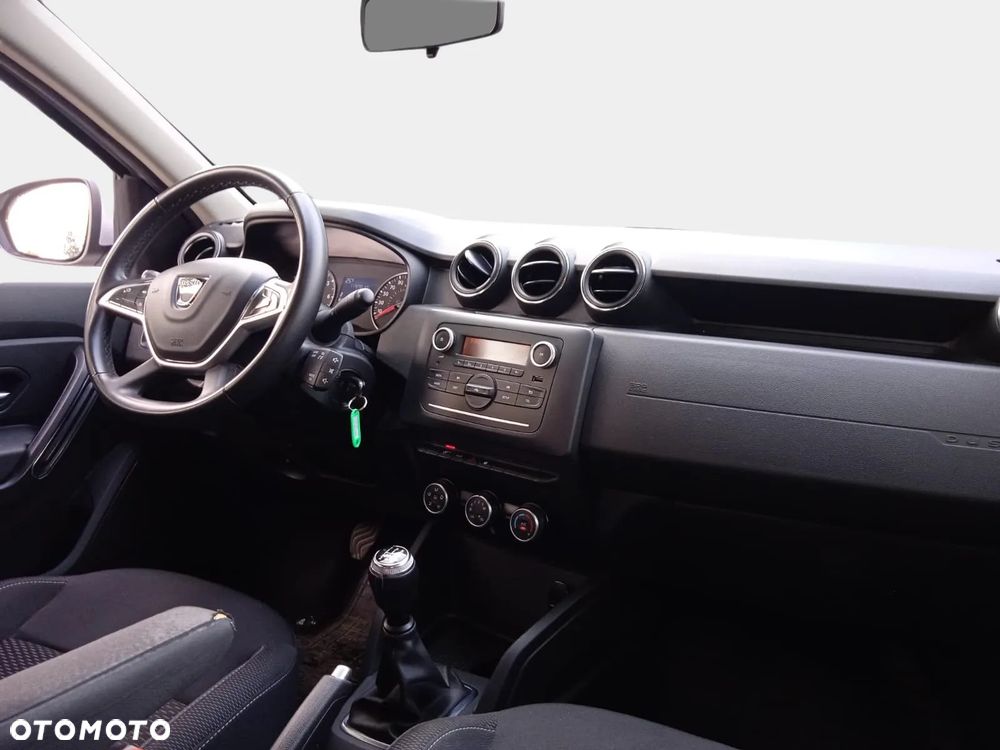 Dacia Duster 1.6 SCe Comfort - 29