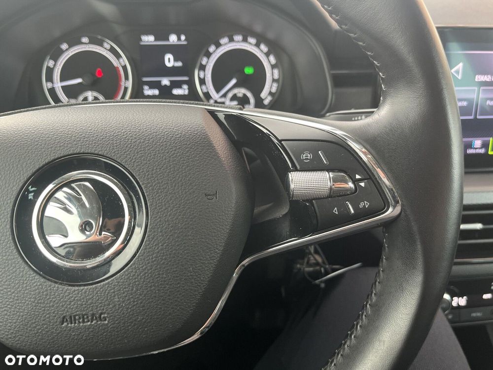 Skoda Kamiq 1.0 TSI Ambition DSG - 17