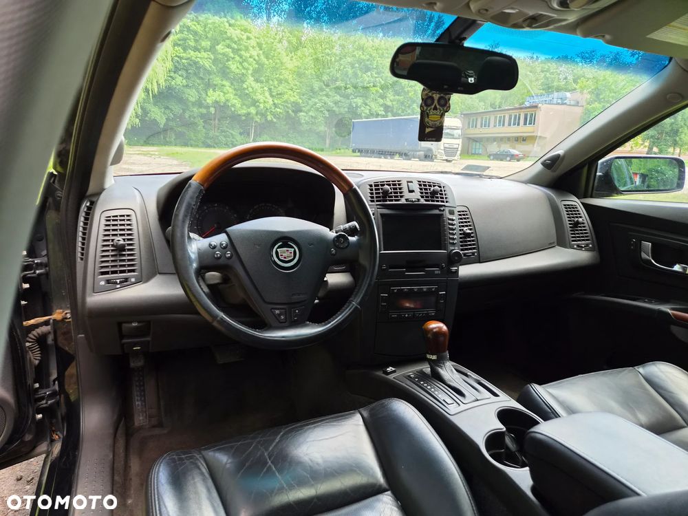 Cadillac CTS - 6