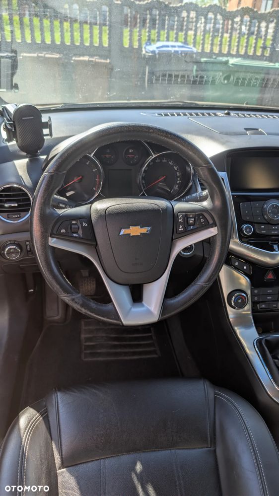 Chevrolet Cruze - 6