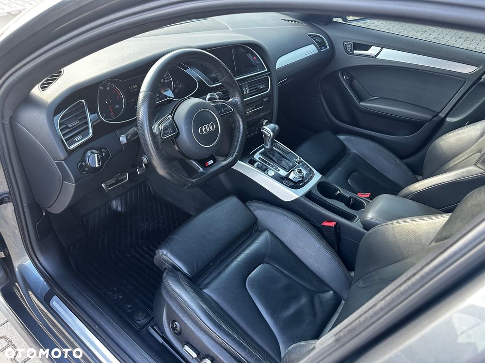 Audi A4 Limousine - 19