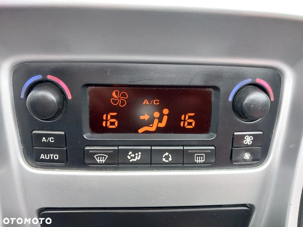 Peugeot 307 CC 140 Epok - 26